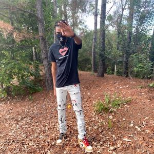 Meet your Posher, Devin